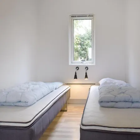 Three-bedroom In בית נופש Nordenbro Vesteregn