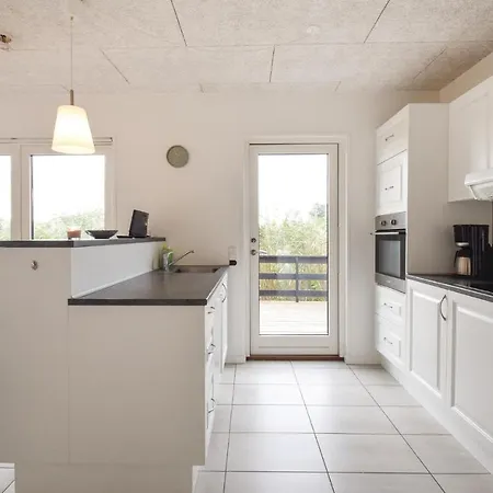 בית נופש Three-bedroom In Nordenbro Vesteregn